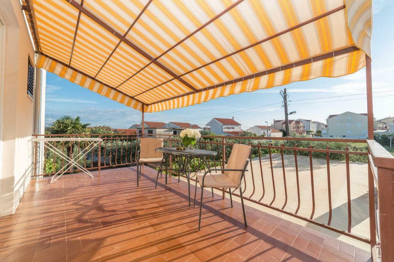 Apartments Maria Vodice Bagian luar foto