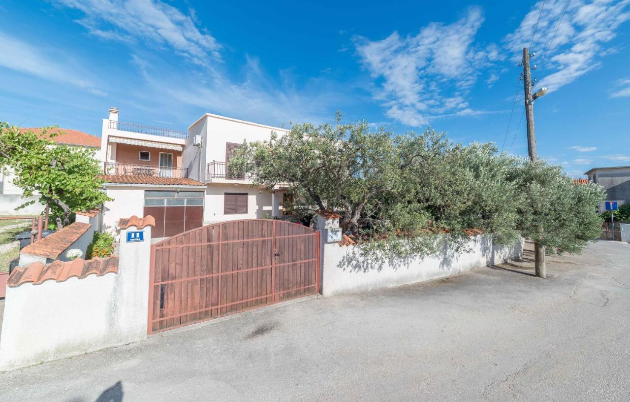 Apartments Maria Vodice Bagian luar foto
